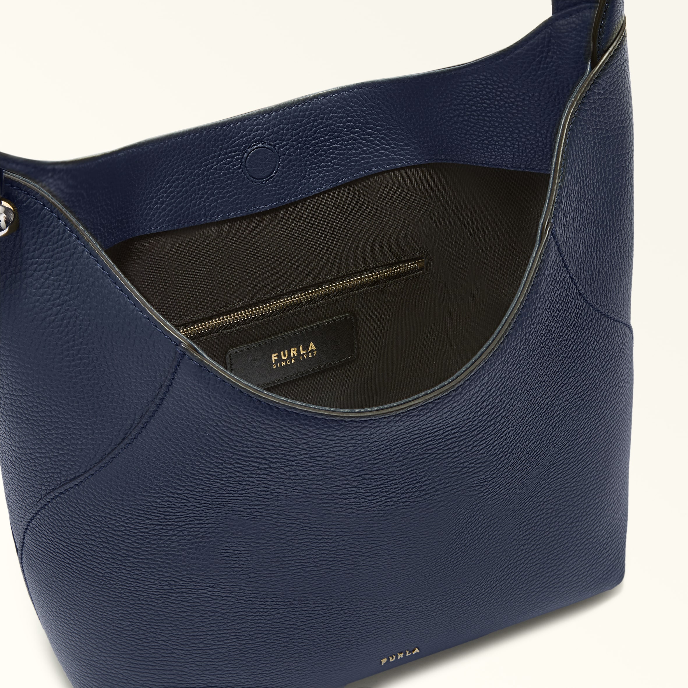 Furla Lara Shoulder Bag M