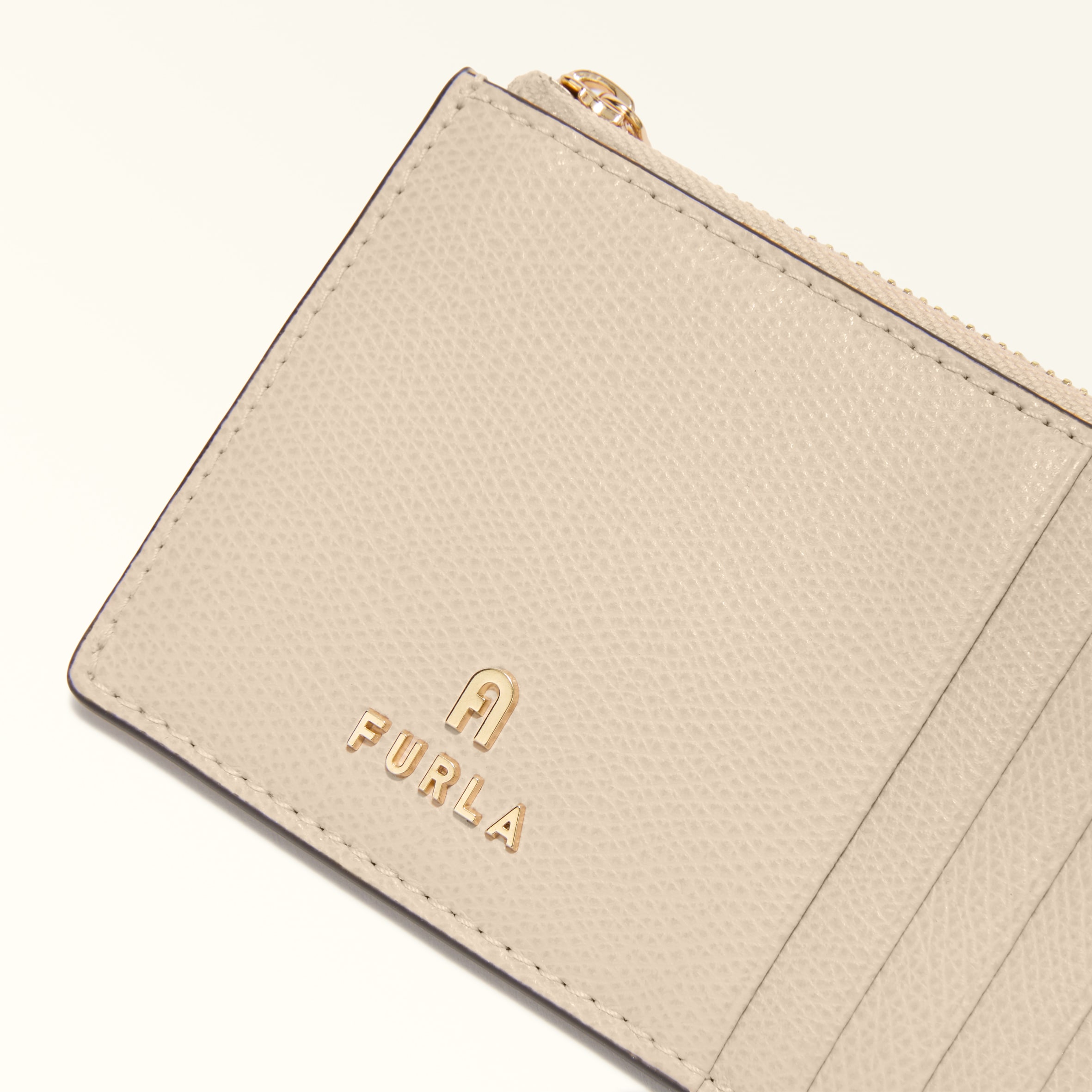 Furla Camelia Card Case M