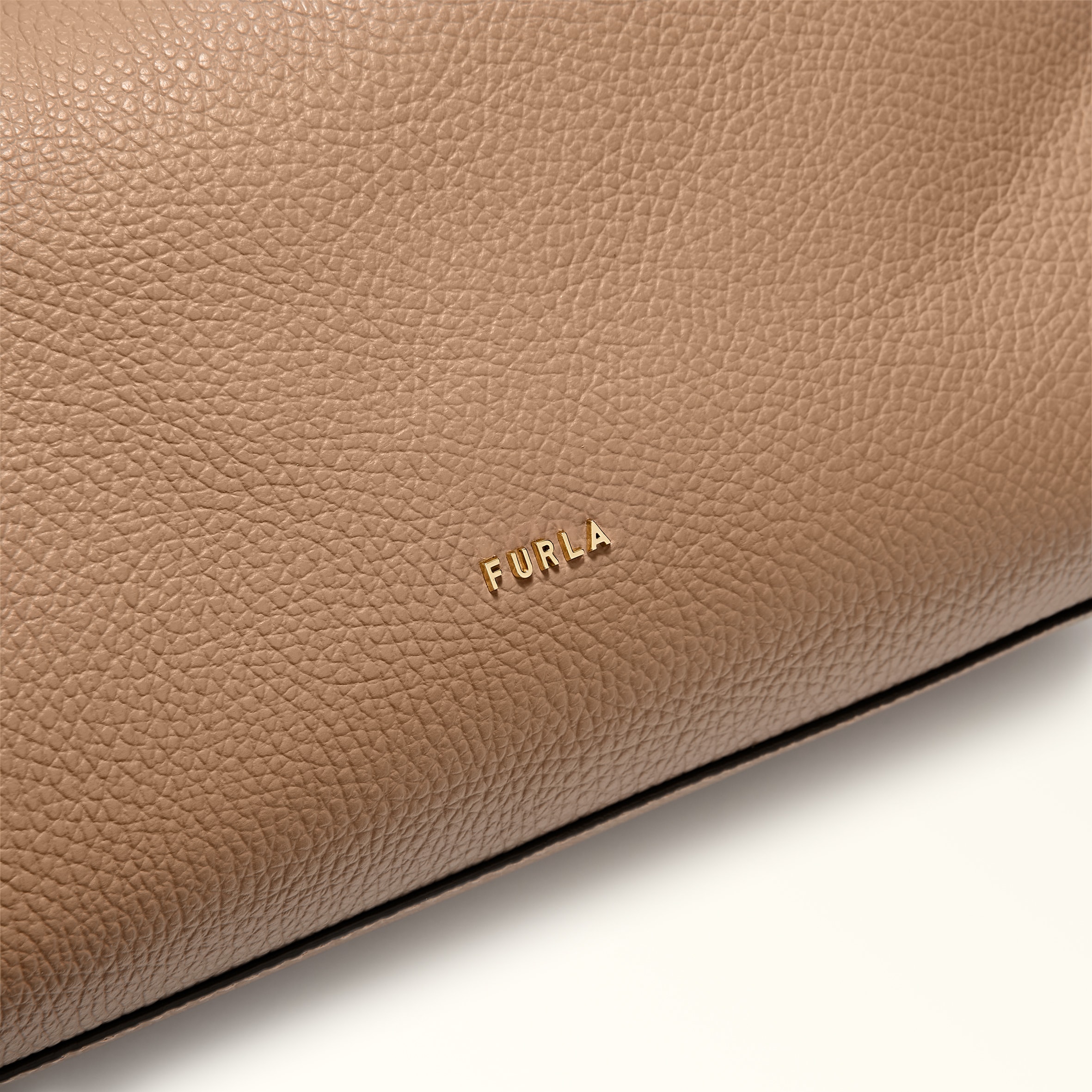 Furla Lara Shoulder Bag L