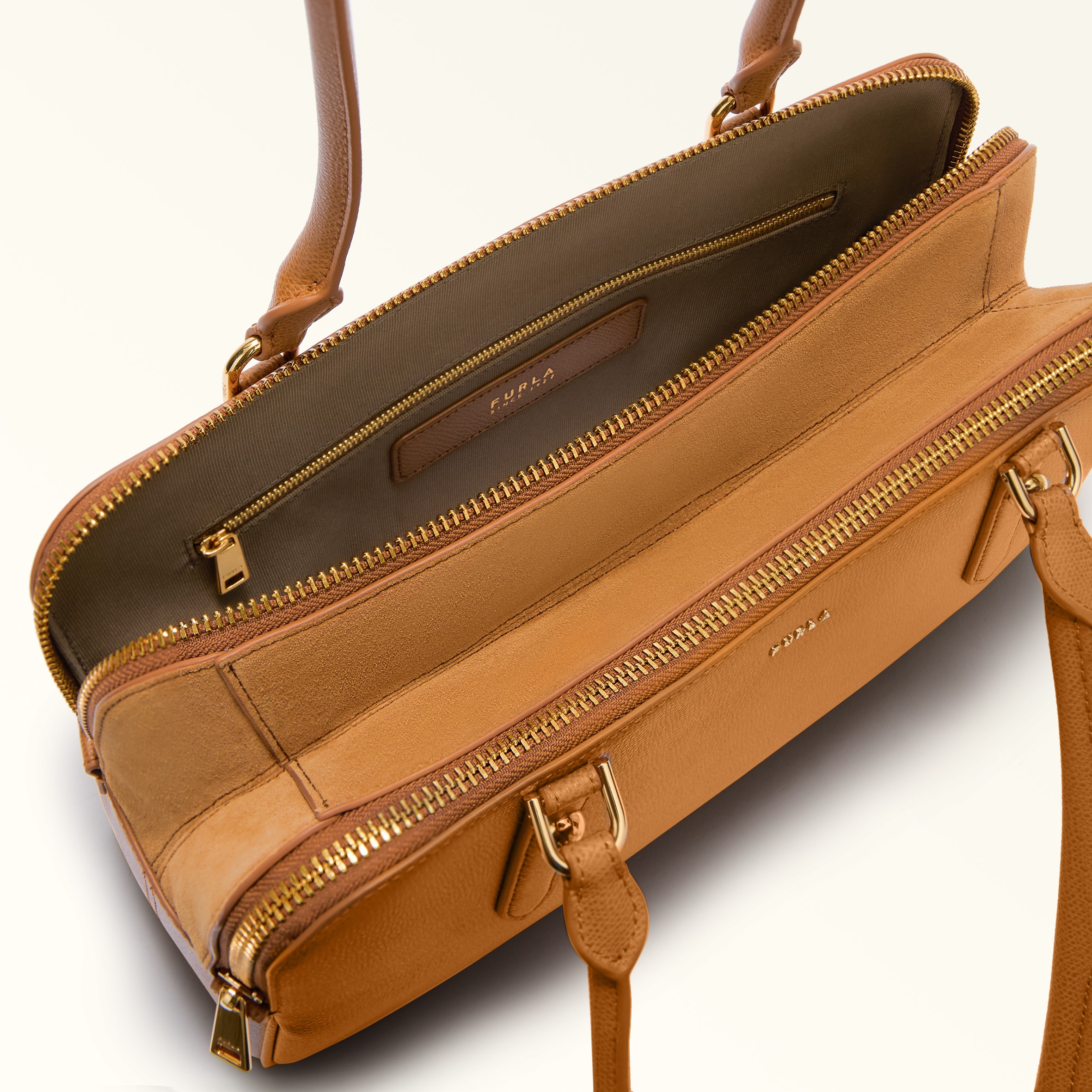 Furla Giulia Boston Bag M