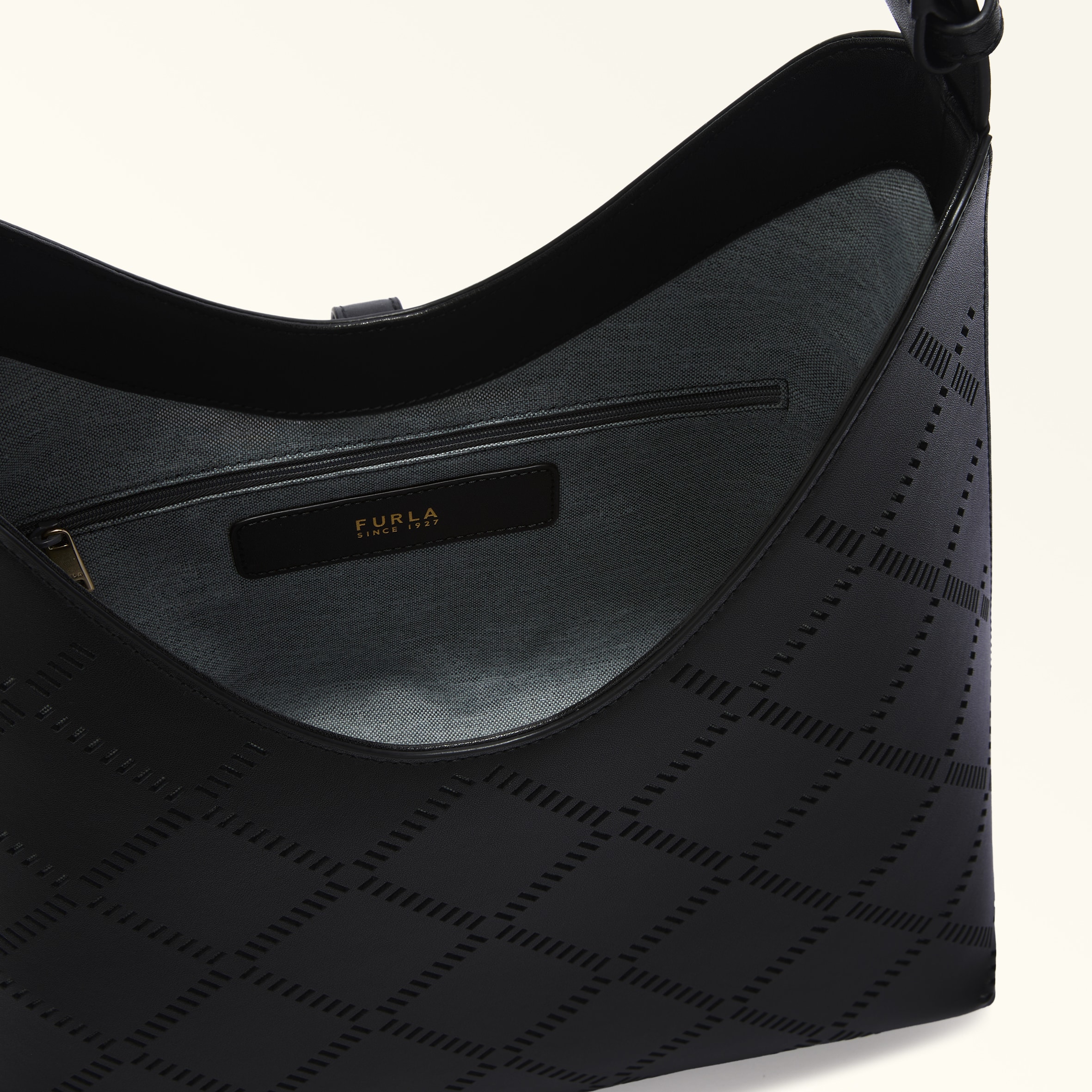 Furla Goccia Shoulder Bag M