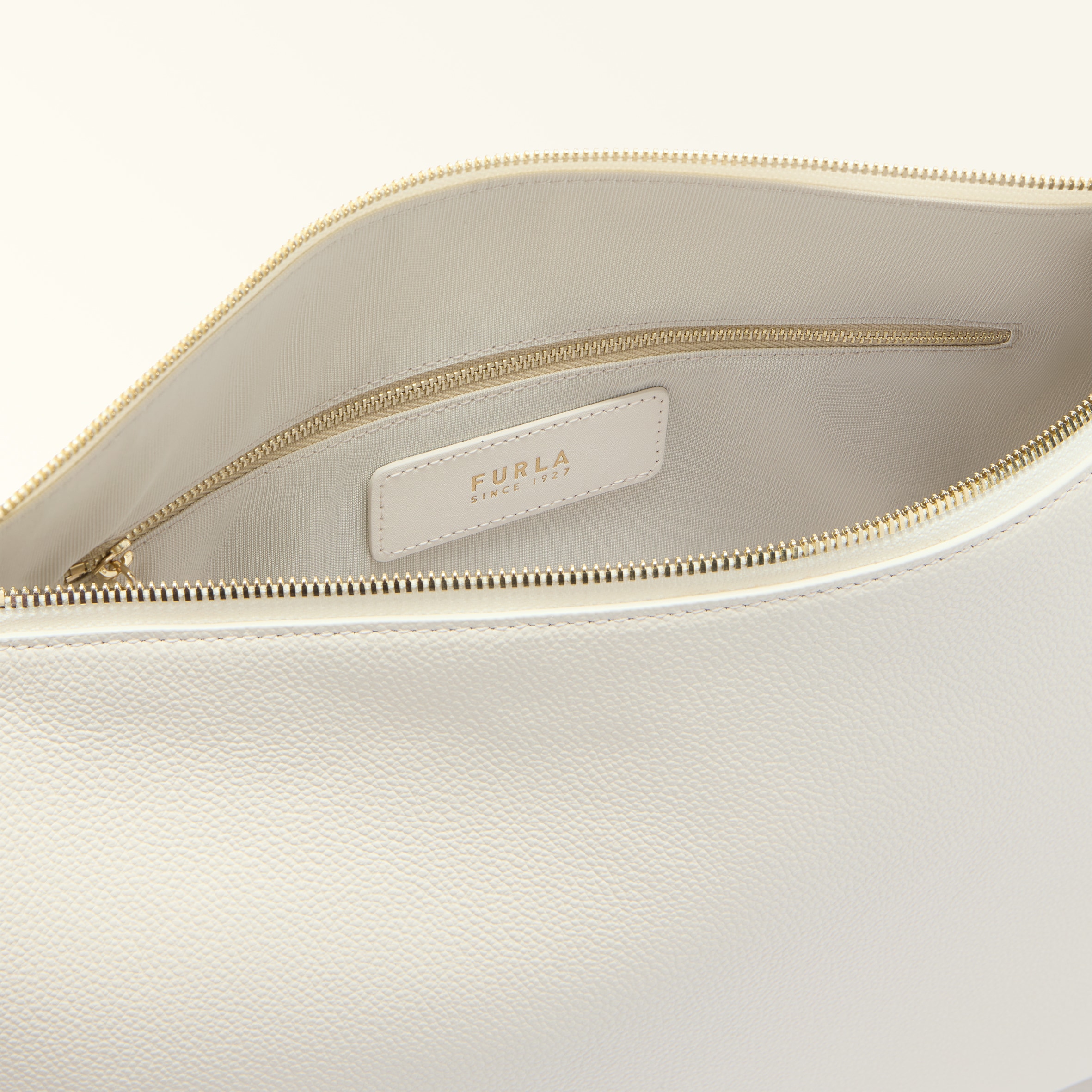 Furla Debby Shoulder Bag L