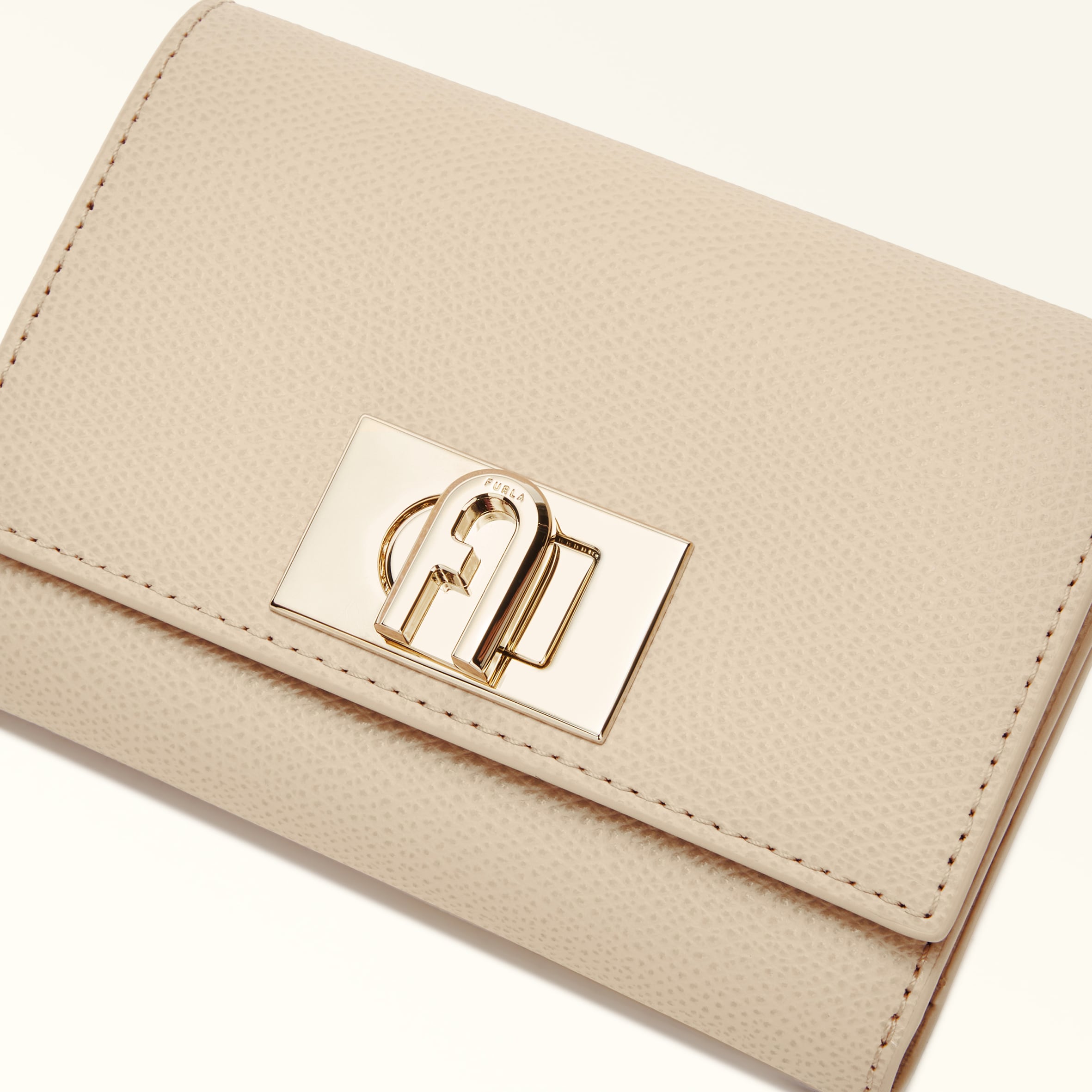 Furla 1927 Compact Wallet M