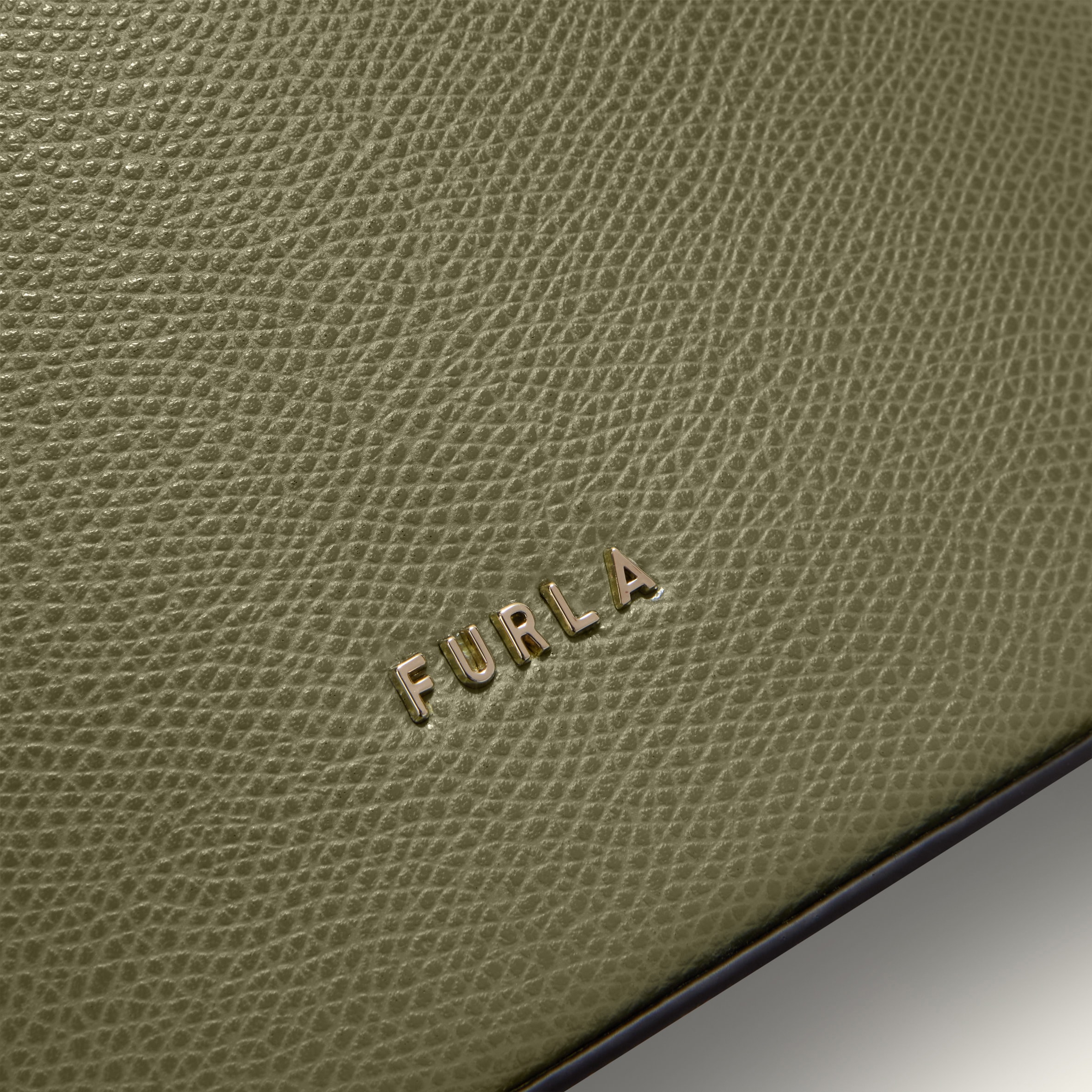 Furla Roxie Bucket Bag S