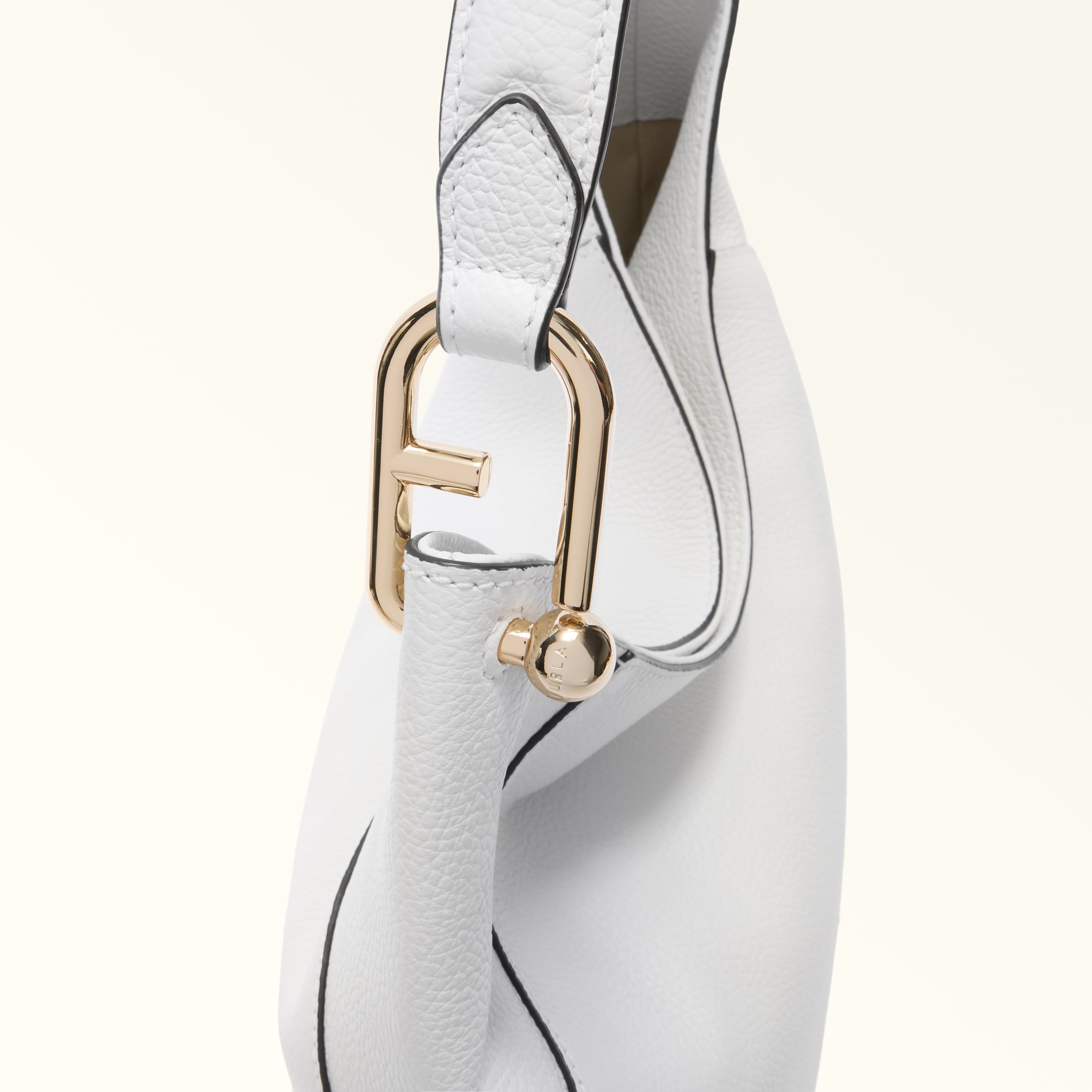 Furla Lara Shoulder Bag M