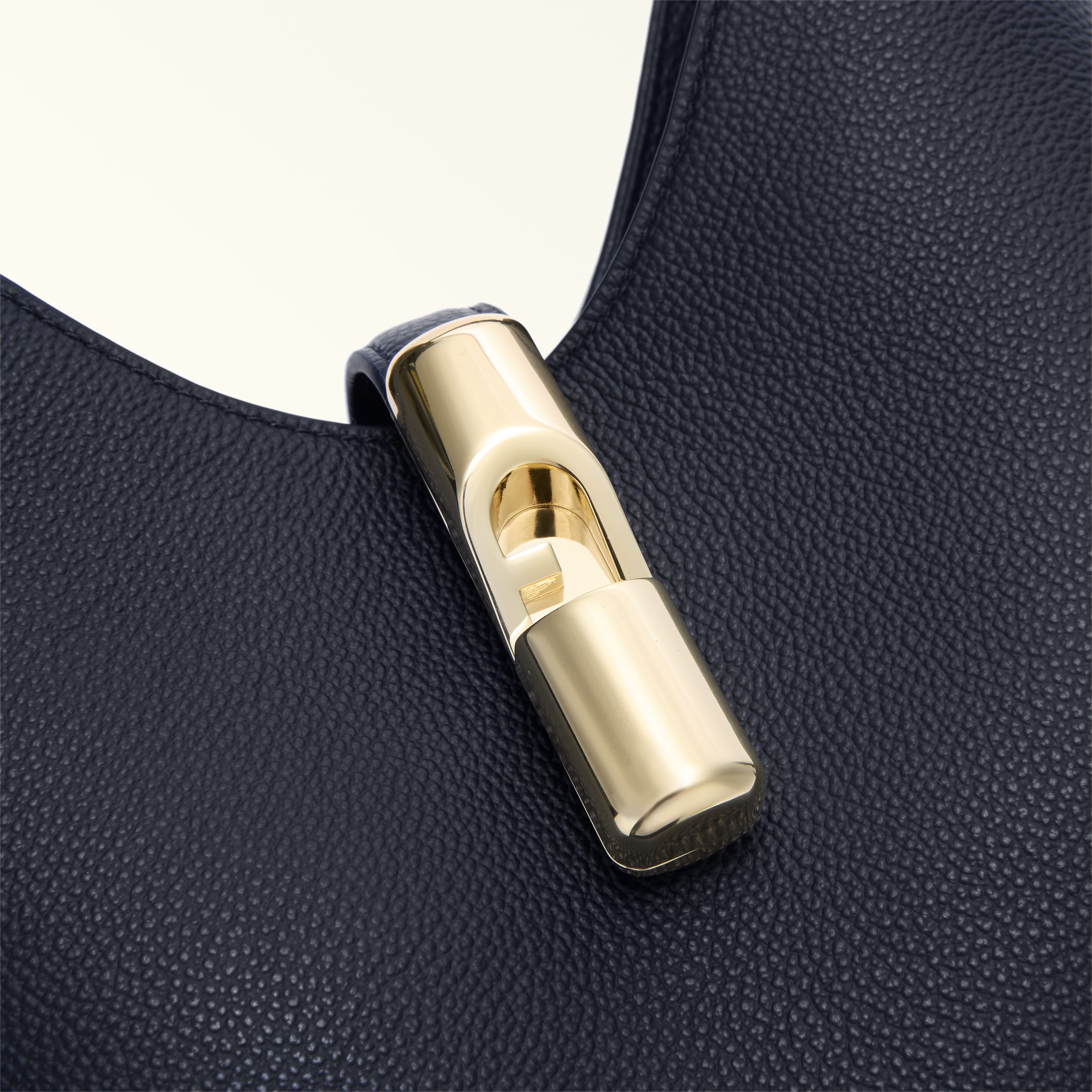 Furla Goccia Shoulder Bag S