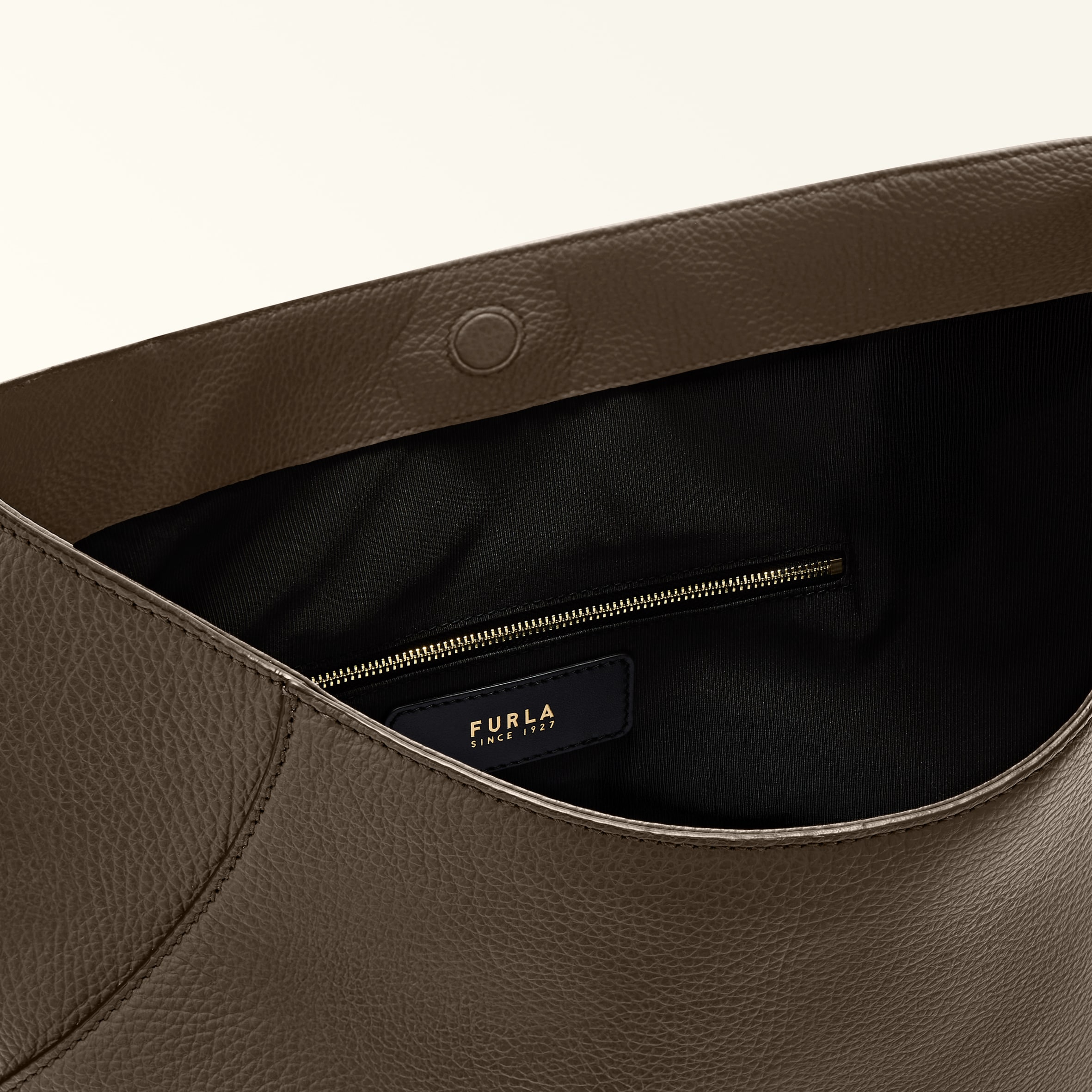 Furla Lara Shoulder Bag L