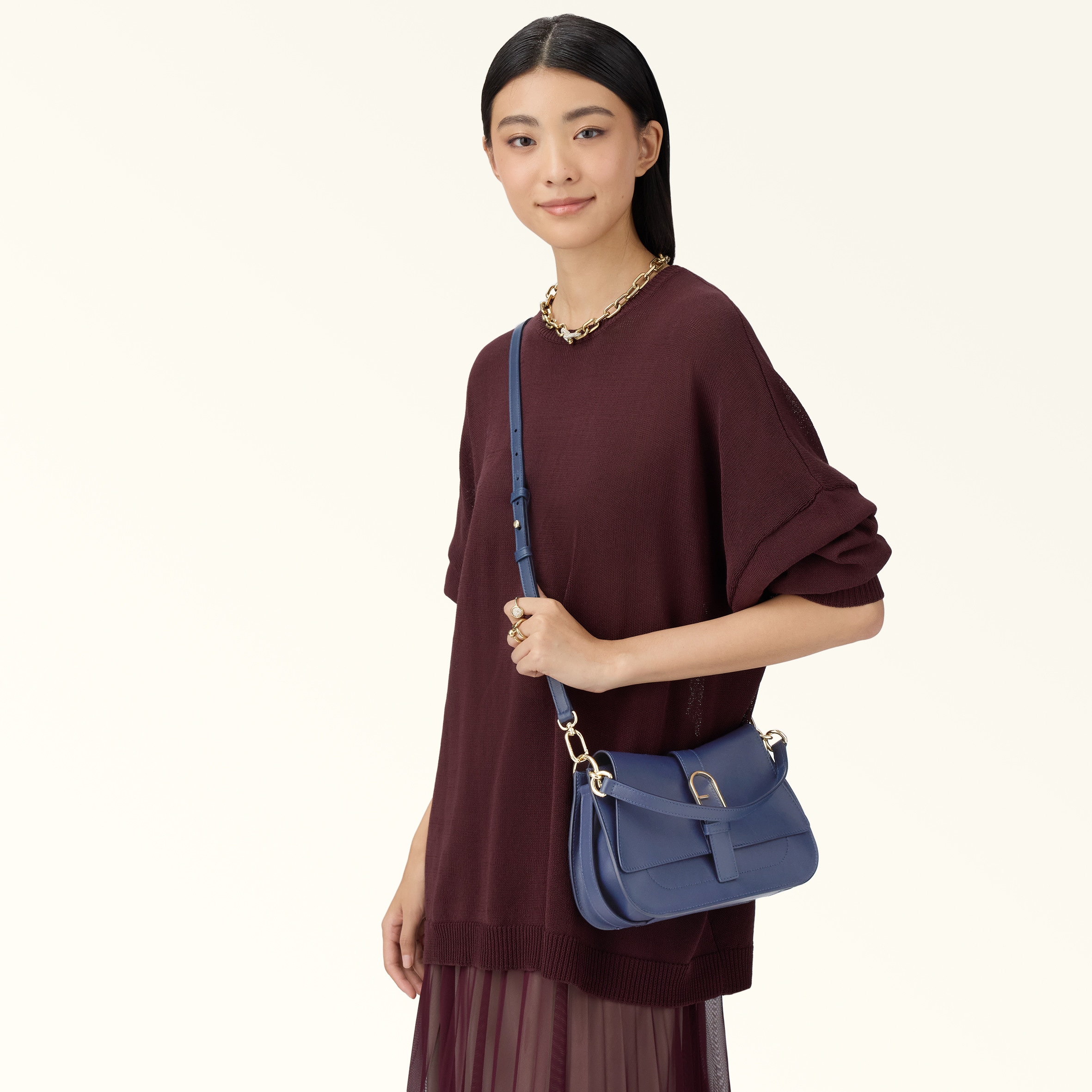 Furla Flow Top Handle M