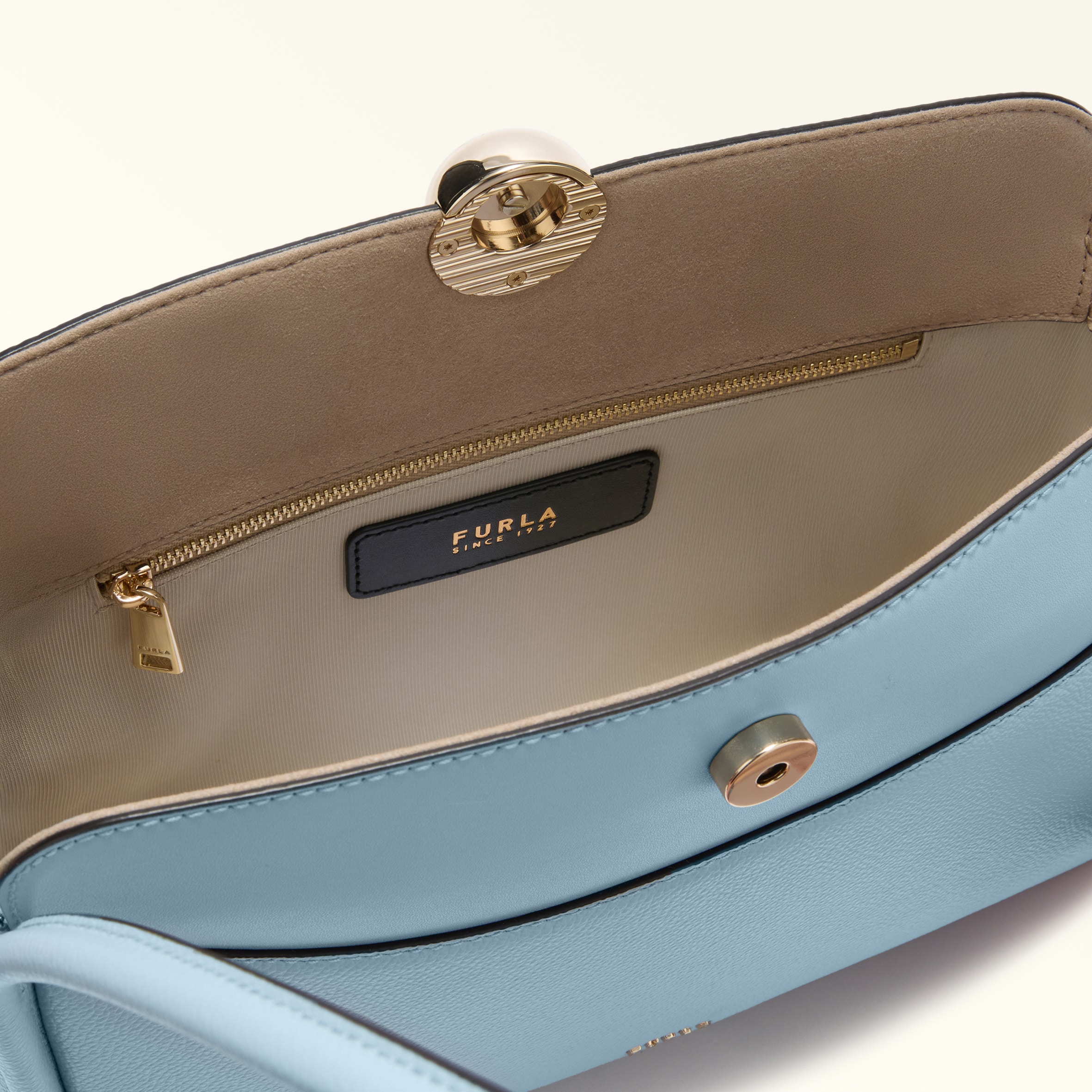 Furla Nicole Boston Bag M