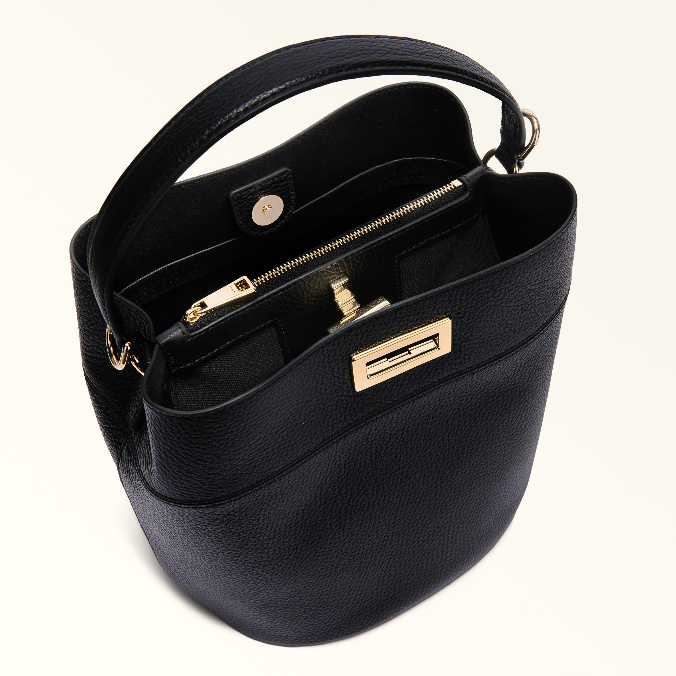 Furla Amelia Bucket Bag S