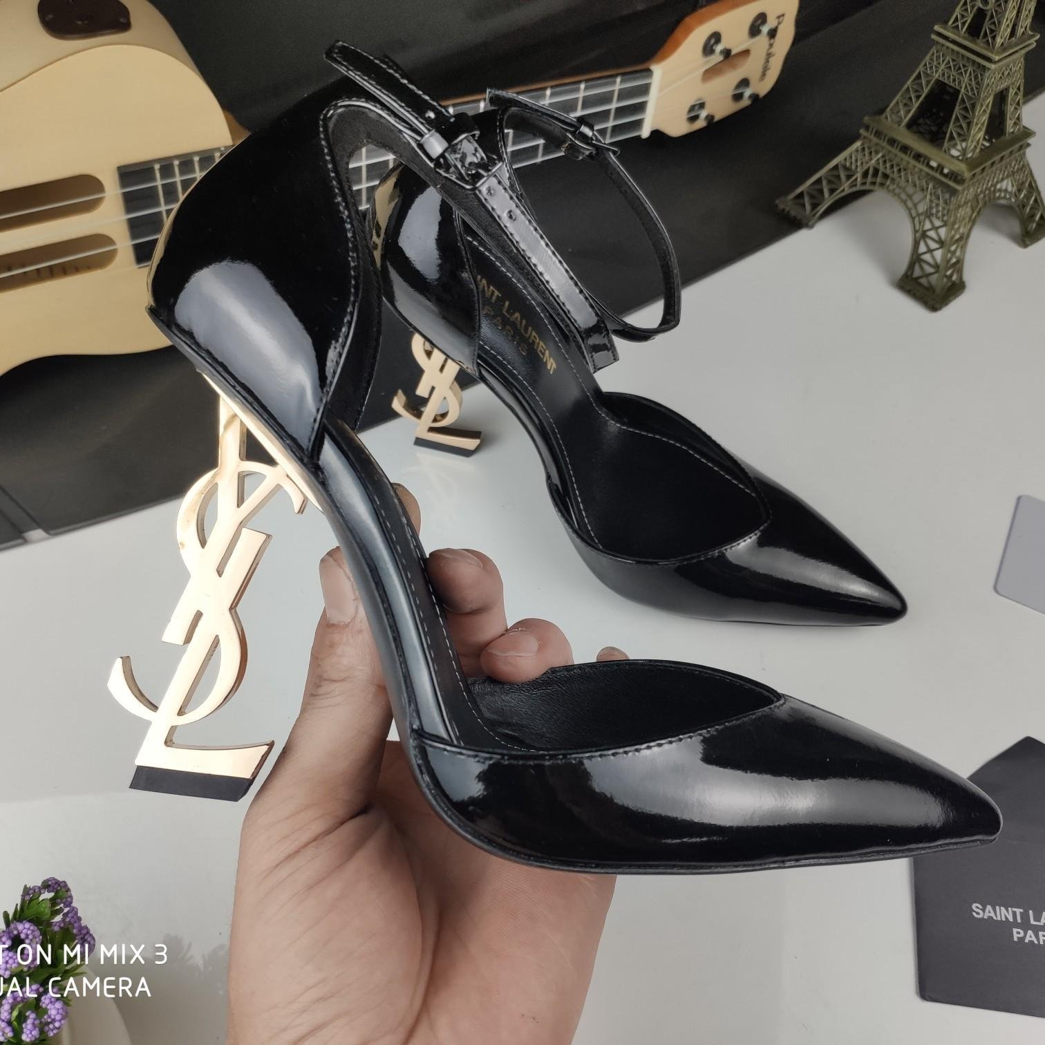 Saint Laurent YSL Pointed patent leather high heels 10.5CM Slide Sandal
