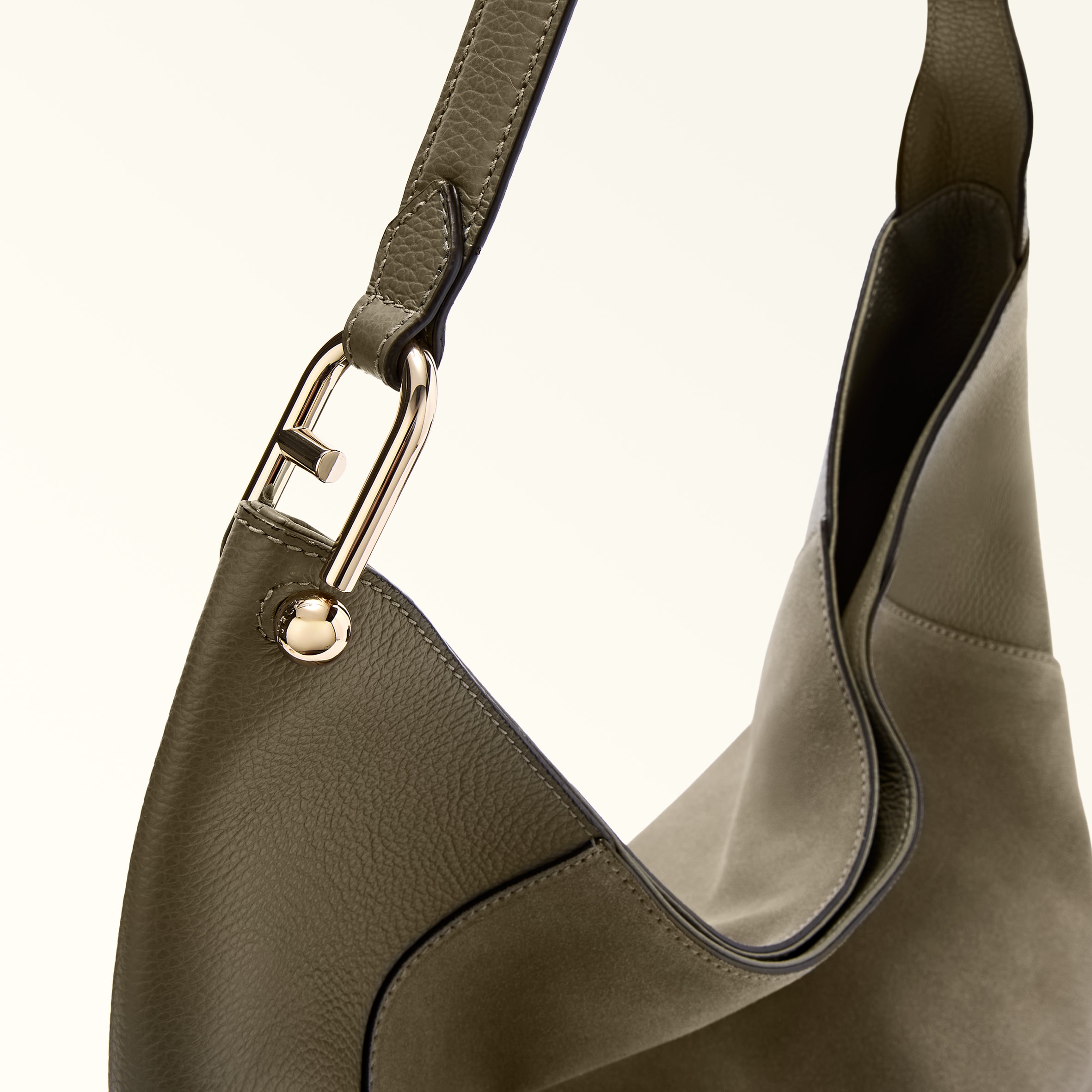 Furla Lara Shoulder Bag L