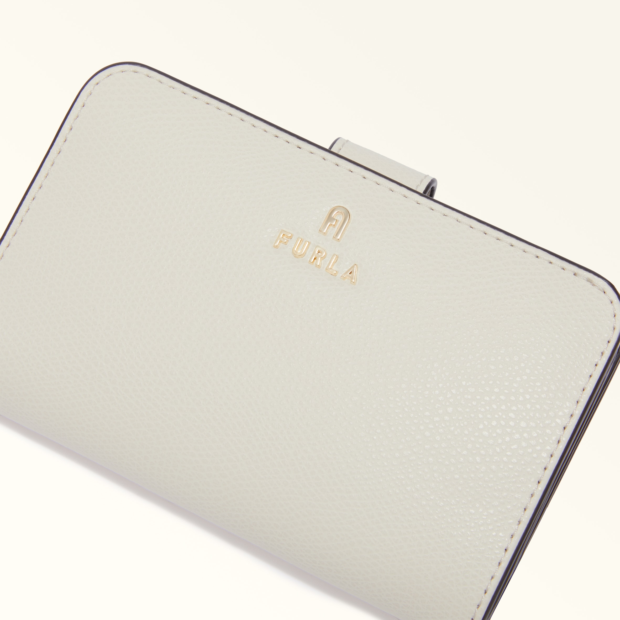 Furla Camelia Compact Wallet M