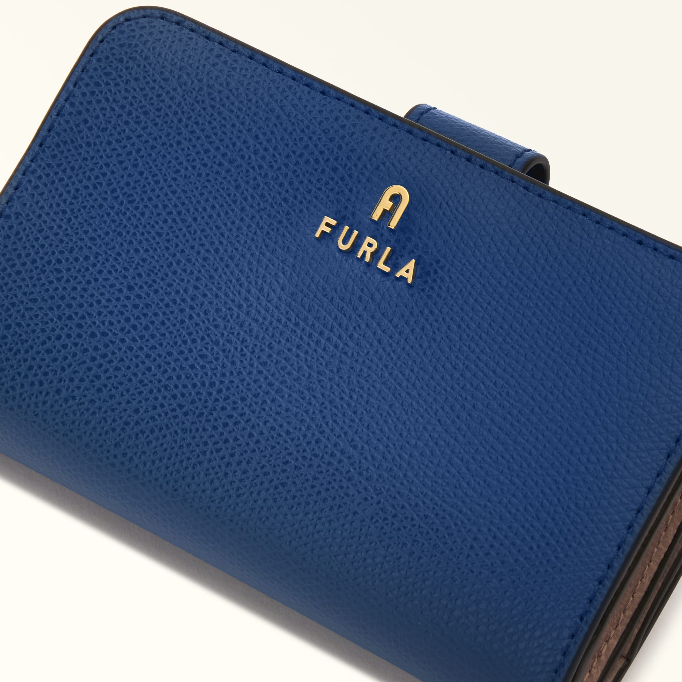 Furla Camelia Compact Wallet M