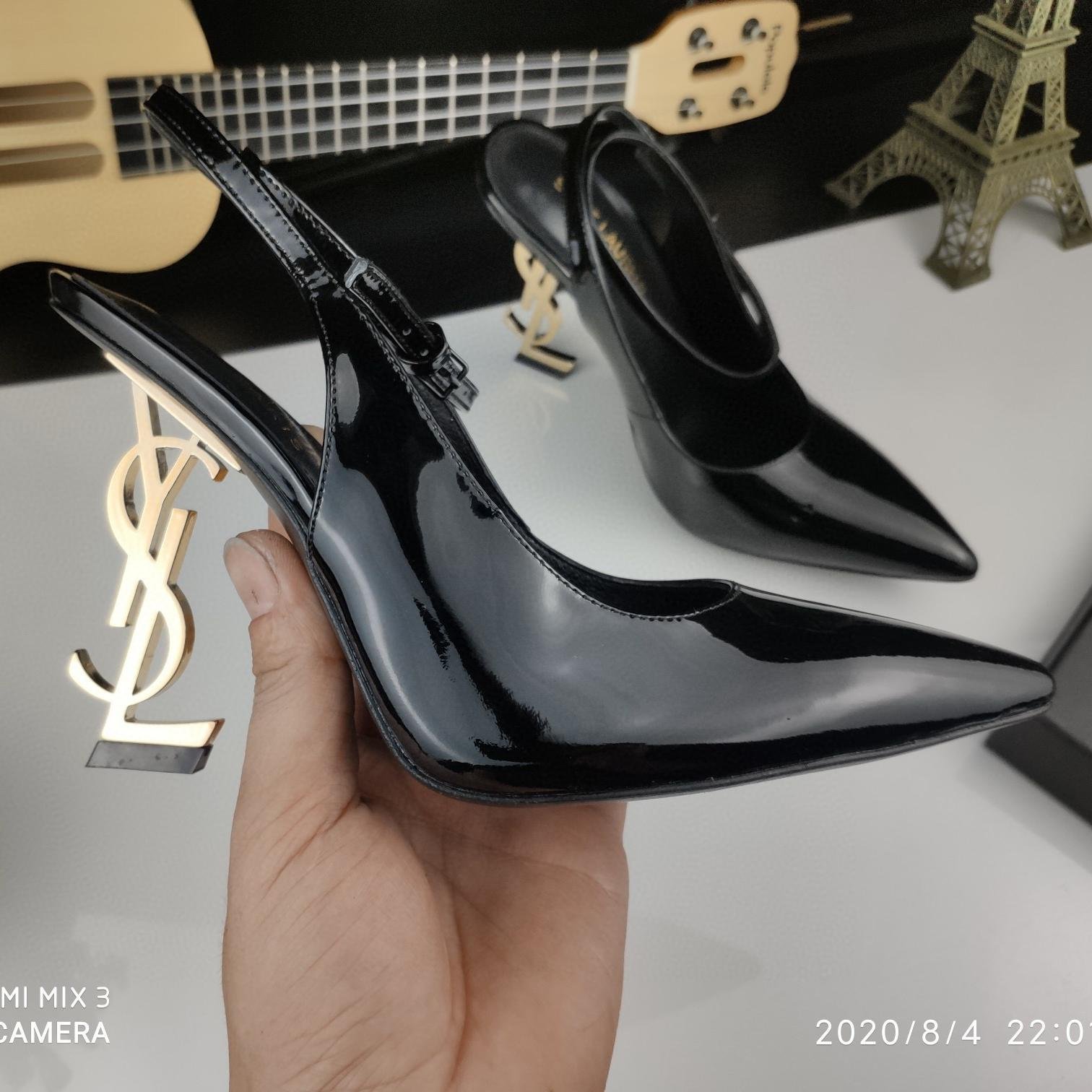 Saint Laurent YSL Pointed patent leather high heels 10.5CM Slide Sandal