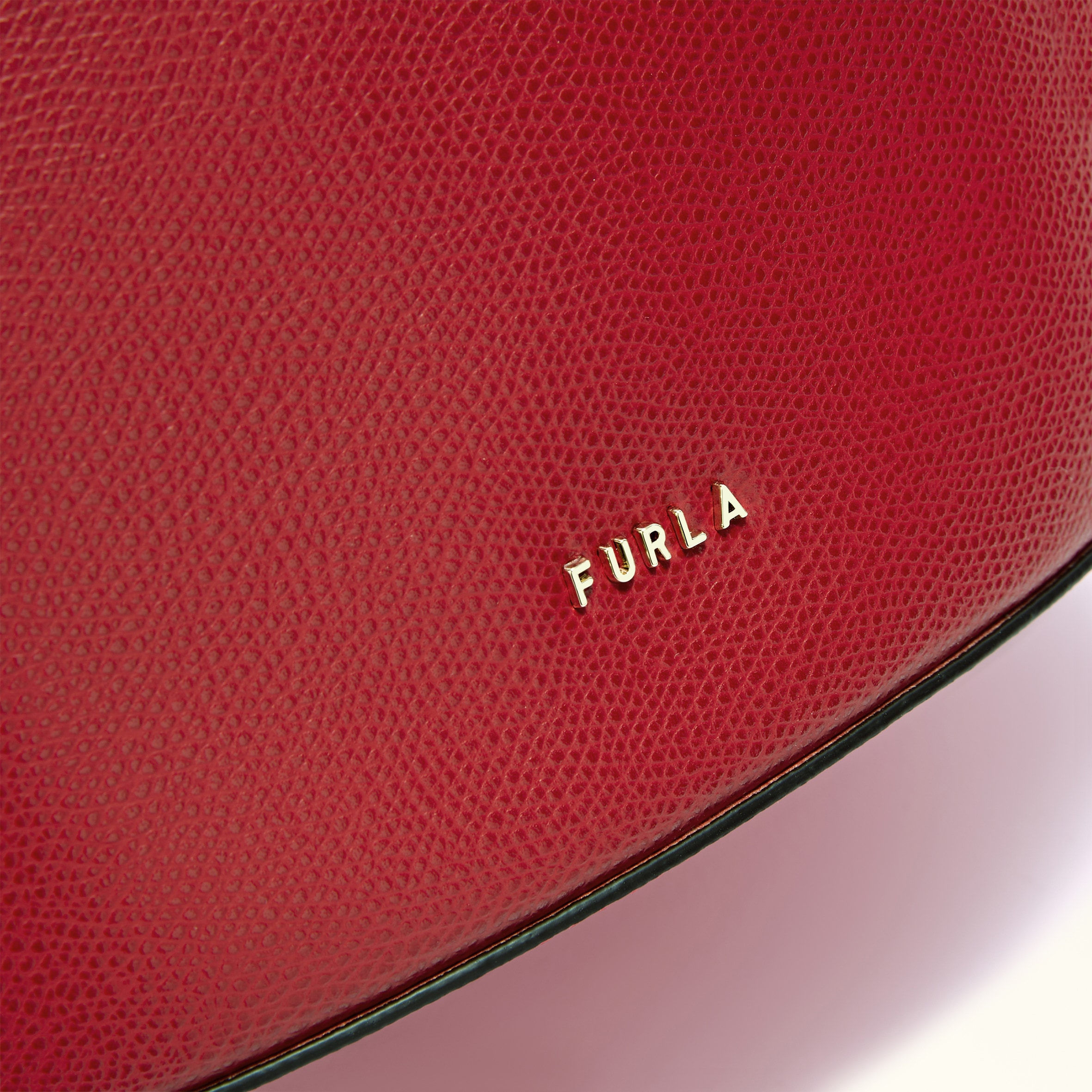 Furla Roxie Bucket Bag S