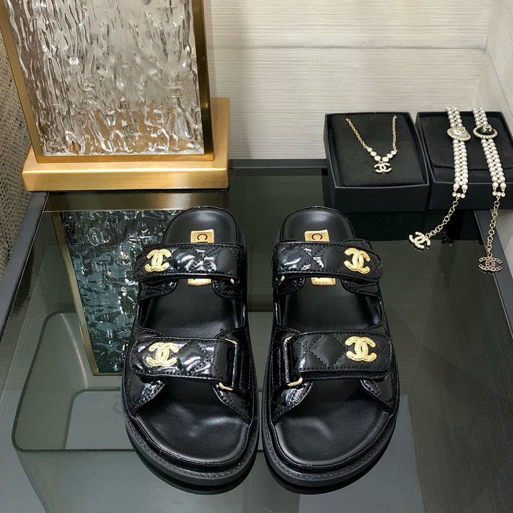 Chanel Fashionable Half Slippers Sandals Slide